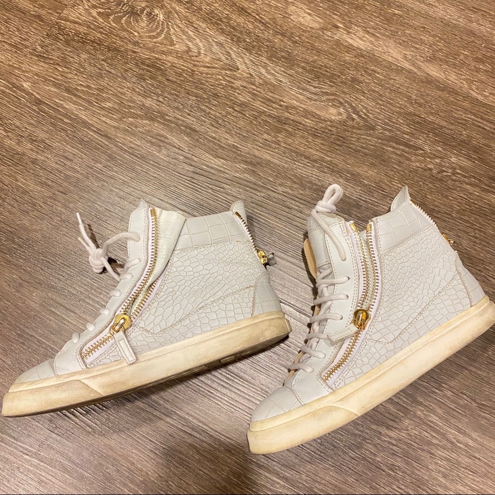 GIUSEPPE ZANOTTI SNEAKERS